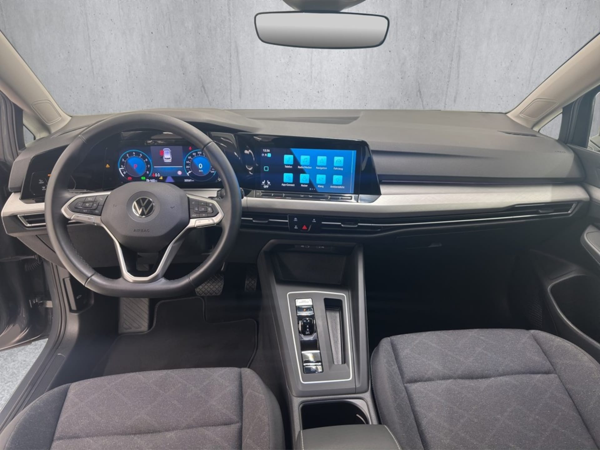 Volkswagen Golf Variant Life