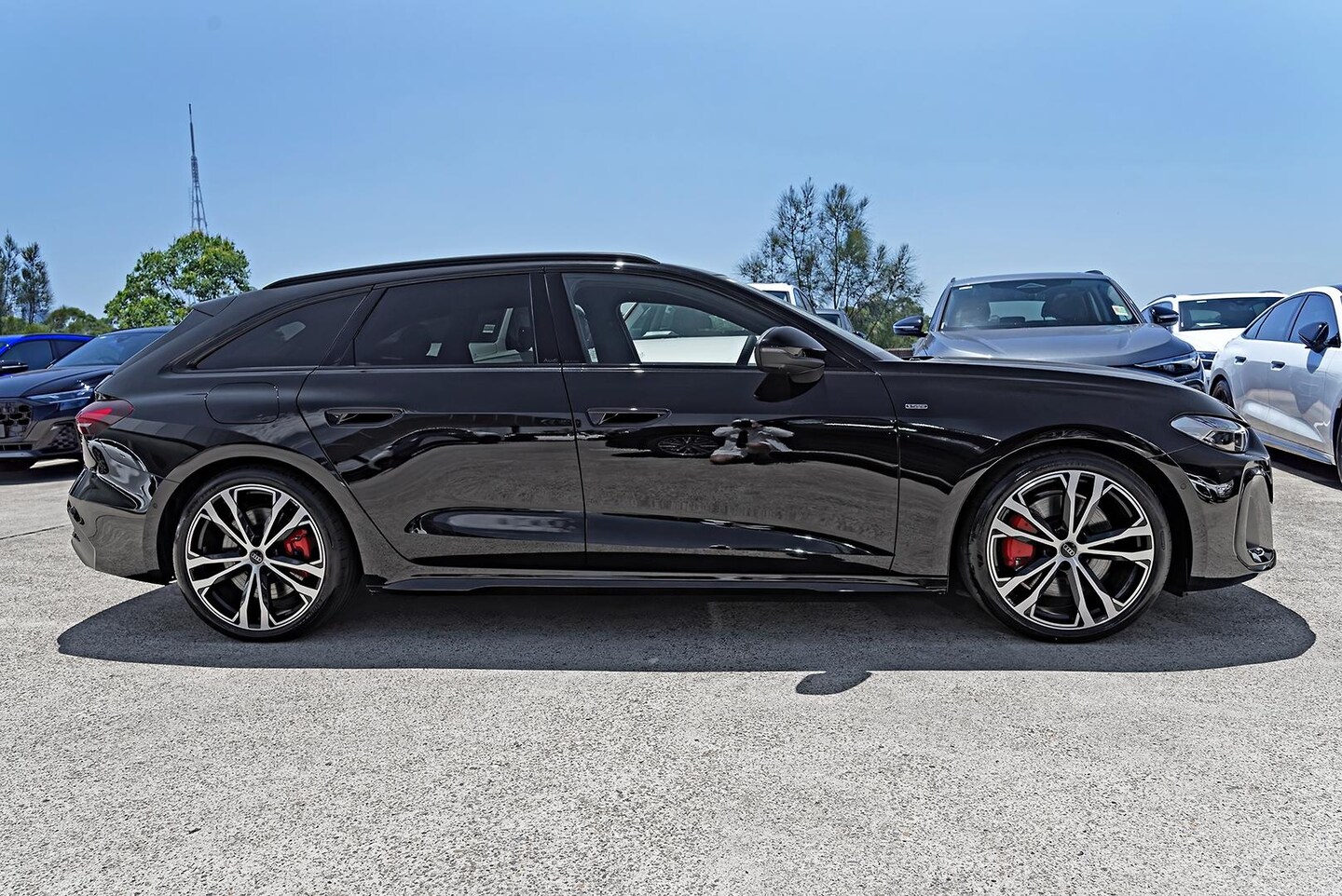 Image about Audi A5 Avant TFSI e e-hybrid quattro 270 kW S tronic