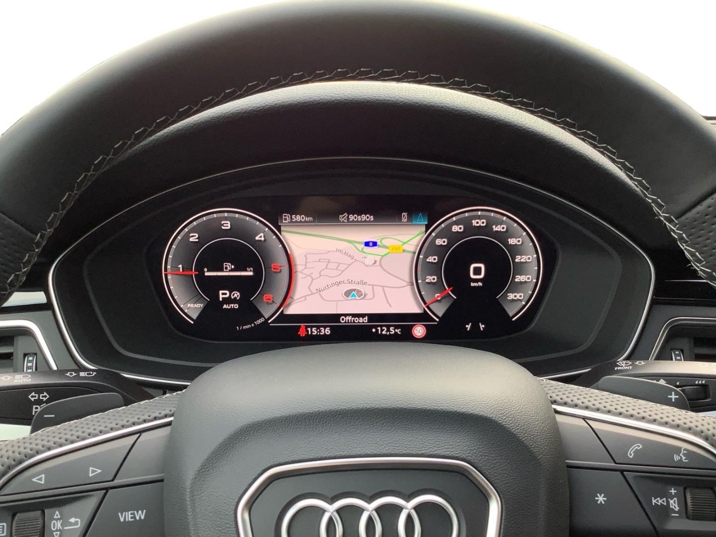 Bild über Audi A4 Avant advanced 40 TDI quattro S tronic - für weitere Informationen kontaktieren Sie den Audi Partner