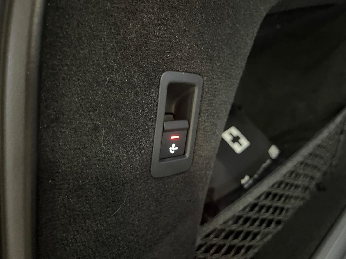 Bild som visar Audi A6 Avant A6 Avant 40 TDI quattro S line 204 hk S tronic - för mer information kontakta din Audi Partner