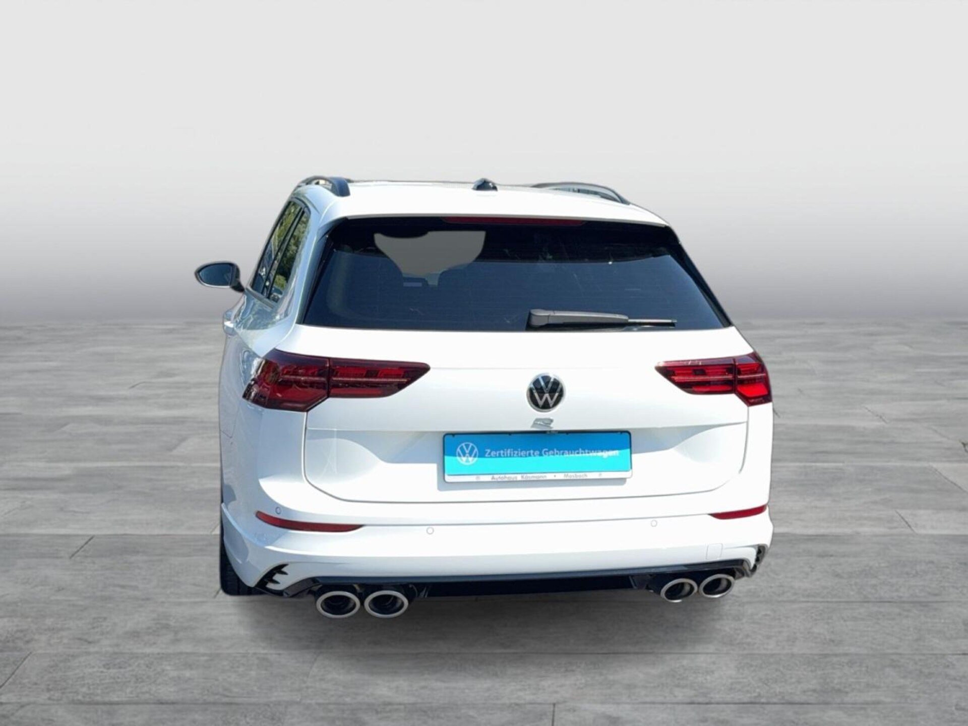 Volkswagen Golf Variant R