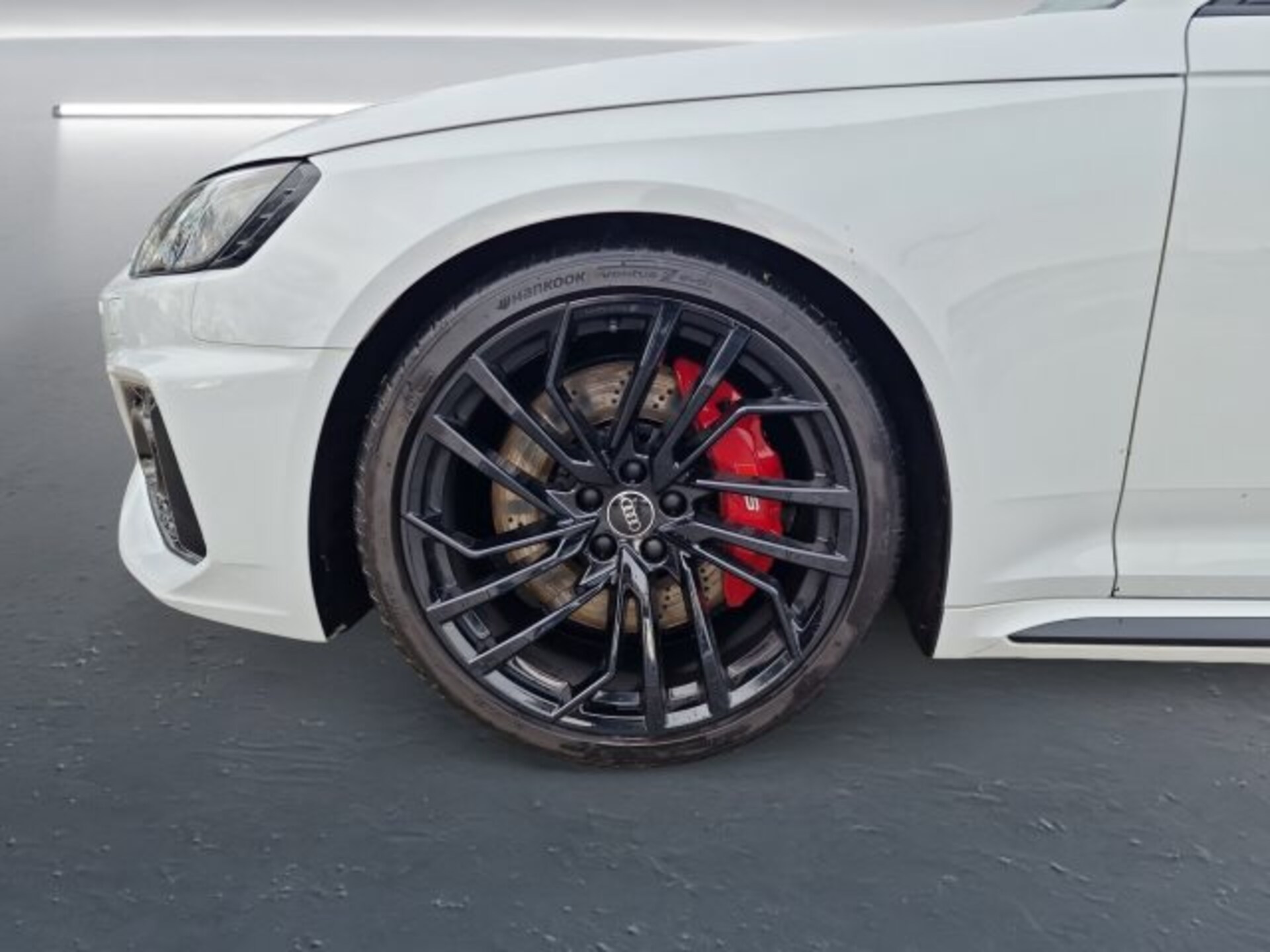 Audi RS 4 Avant