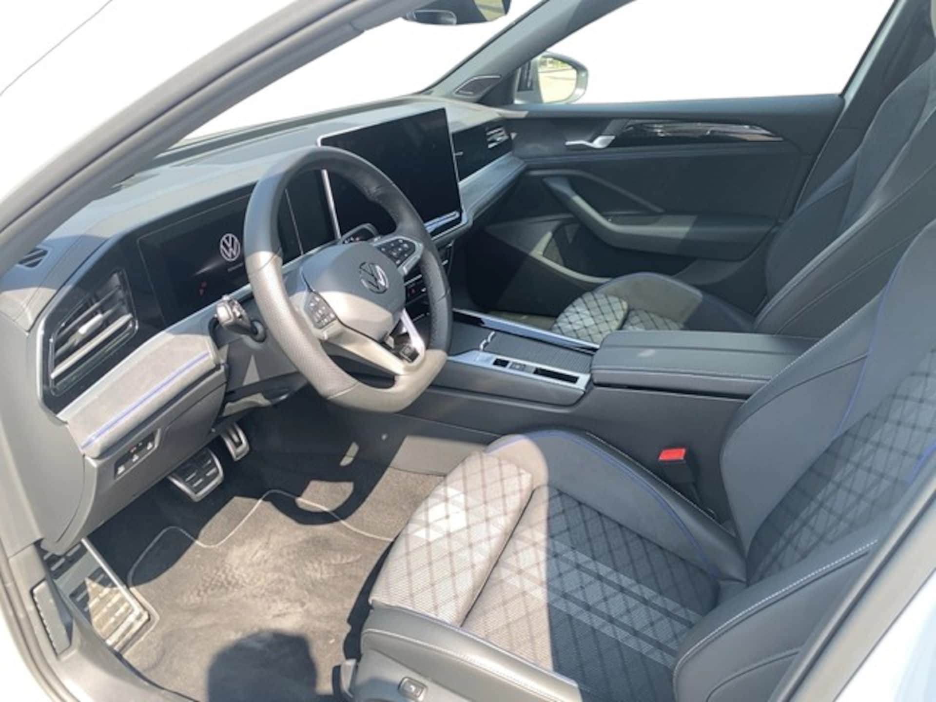 Volkswagen Passat R-Line