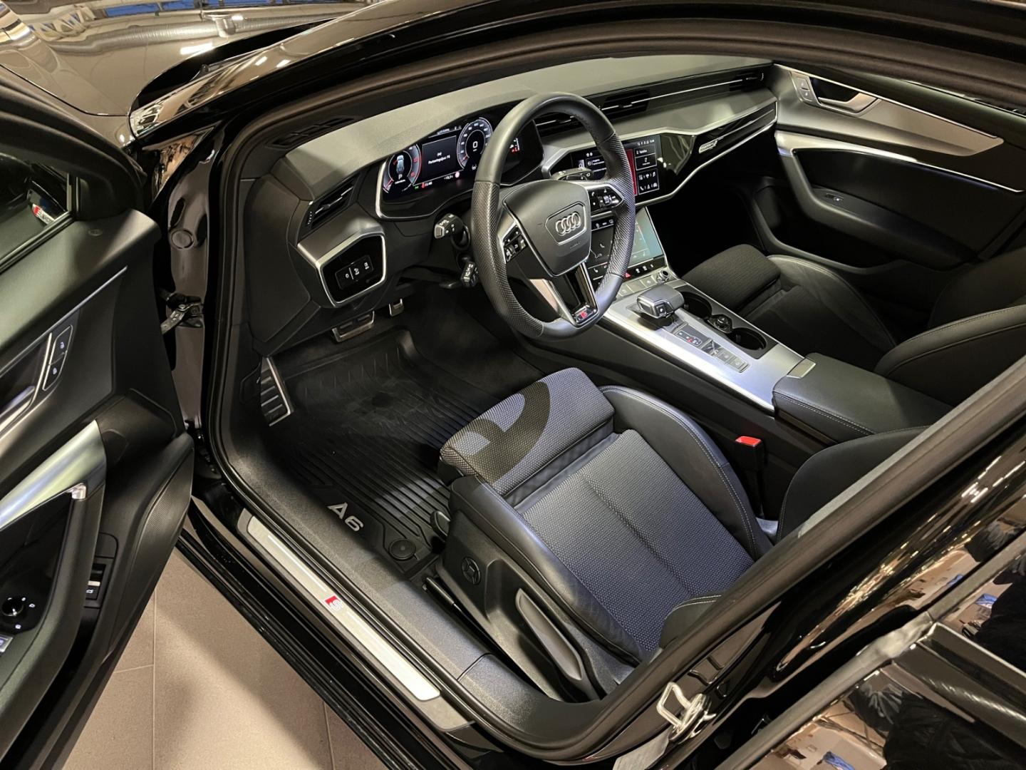 Bild som visar&nbsp;Audi A6 Avant&nbsp;A6 Avant 40 TDI quattro S line 204 hk S tronic - för mer information kontakta din Audi Partner