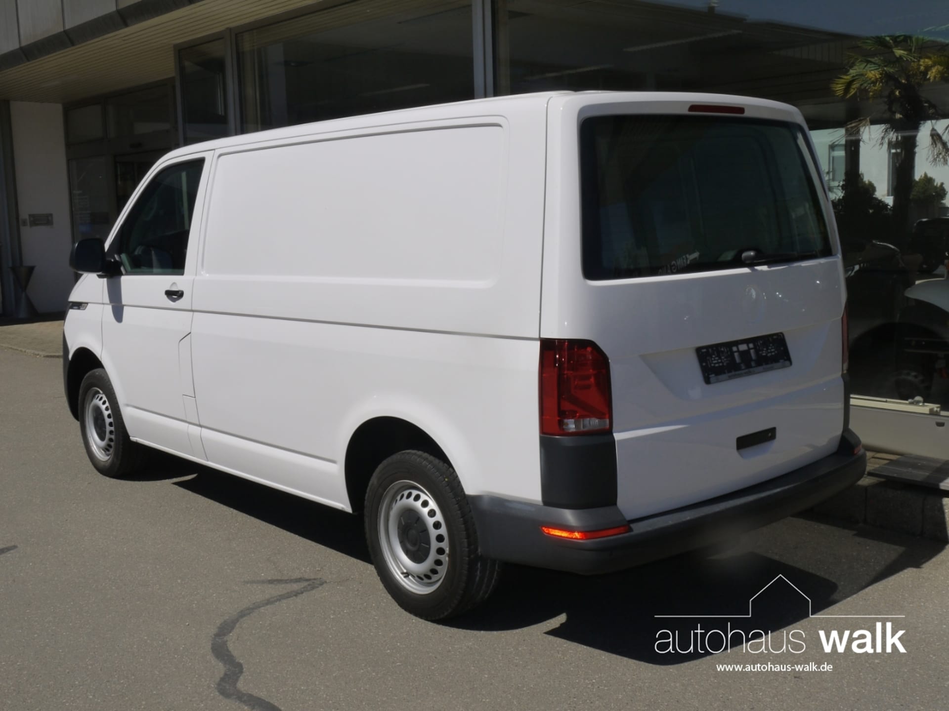Volkswagen T6.1 Transporter Kasten kurzer Radstand