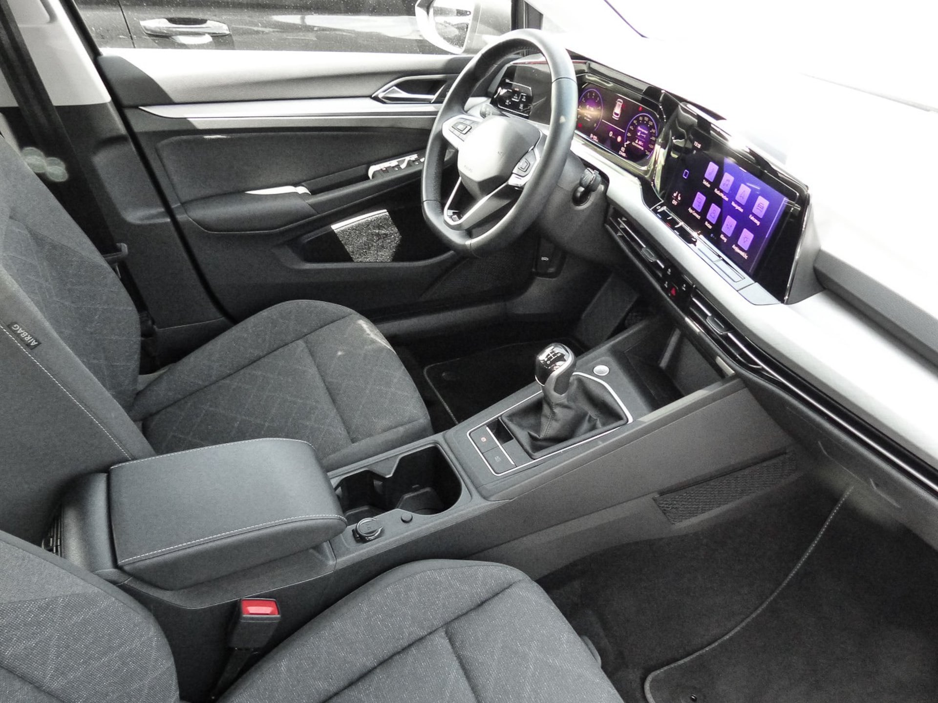 Volkswagen Golf Variant Life