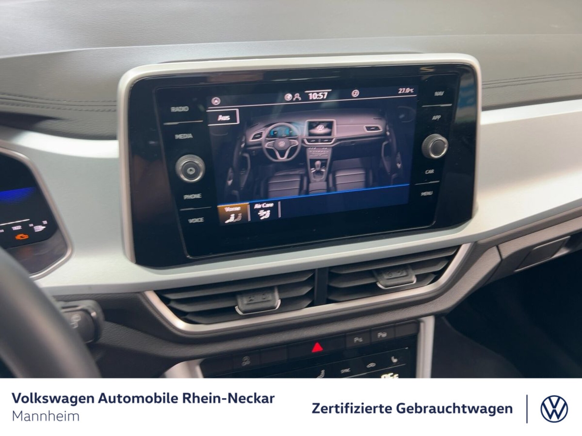 Volkswagen T-Roc Life