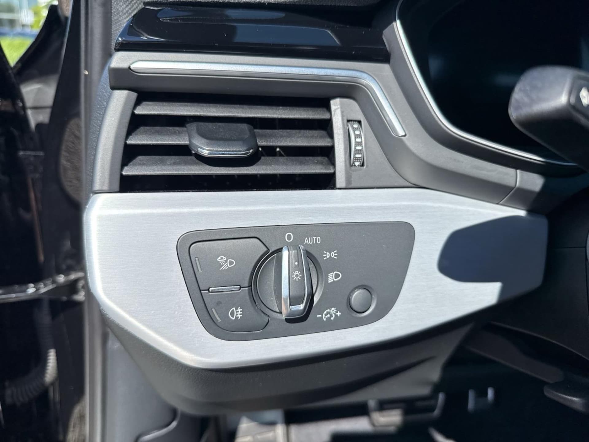 Audi A4 Limousine Advanced