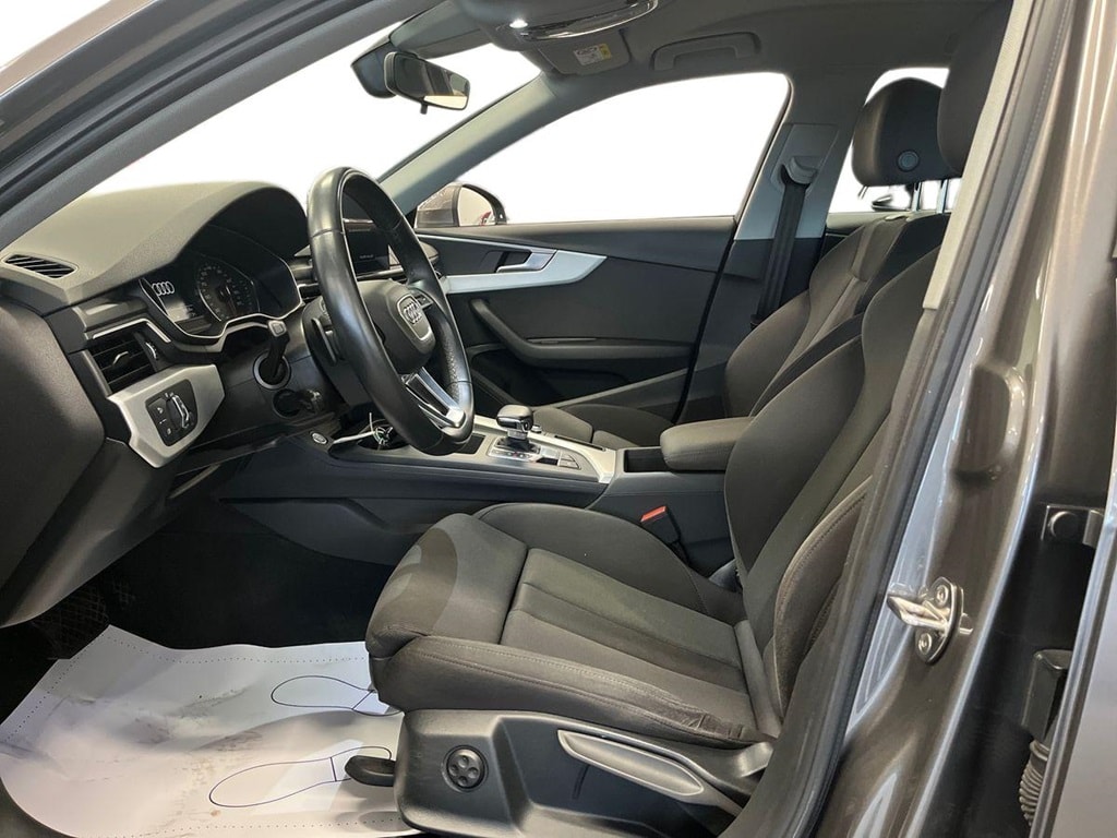 Bild som visar Audi A4 Avant A4 Avant 40 TDI quattro Proline advanced 204 hk S tronic - för mer information kontakta din Audi Partner