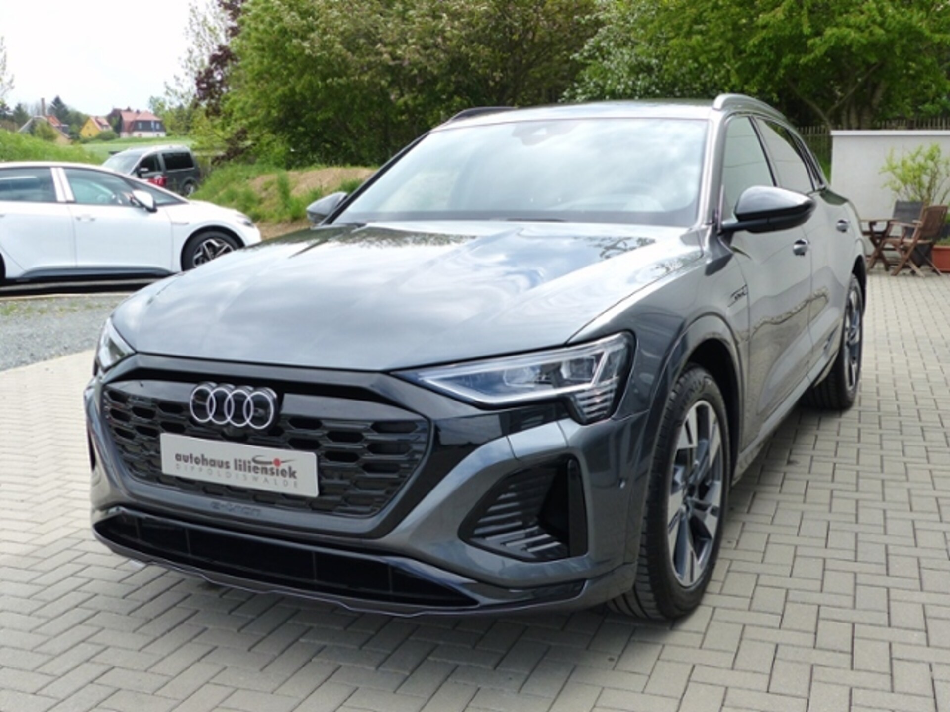 Audi Q8 e-tron S line