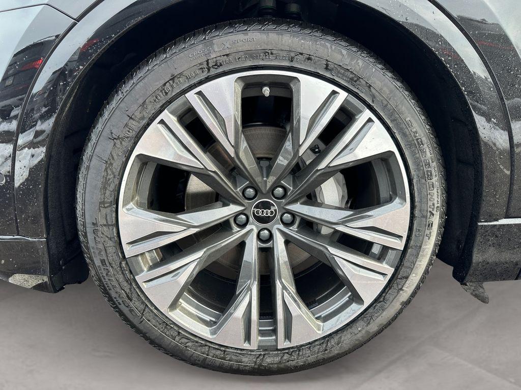 2026 Audi Q8 Premium Plus - Photo 14