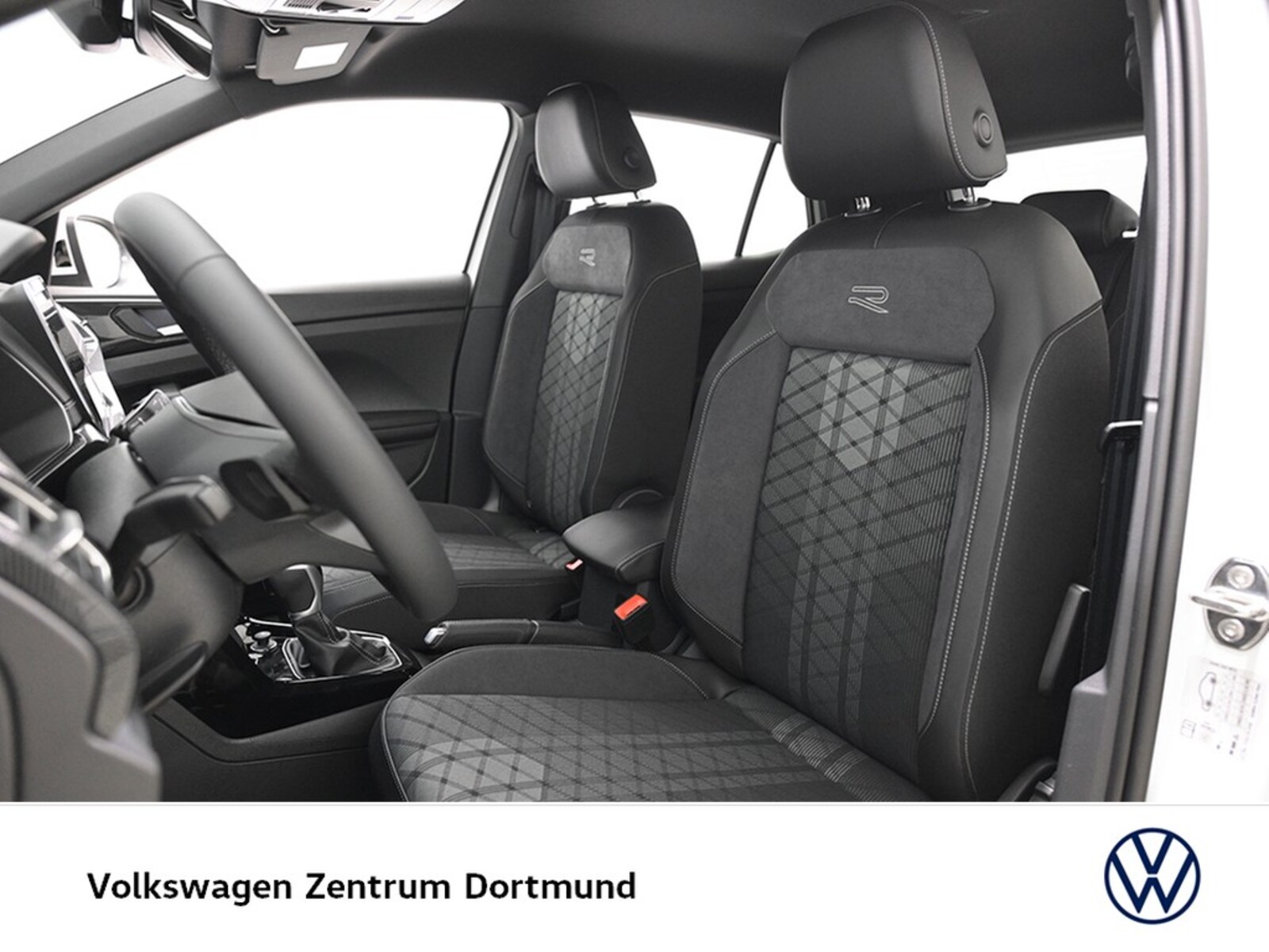 Volkswagen T-Cross – Bild 11