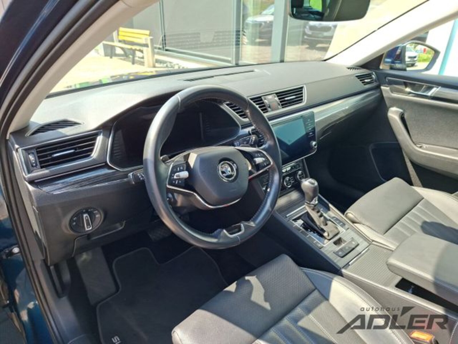Škoda Superb Combi – Bild 7