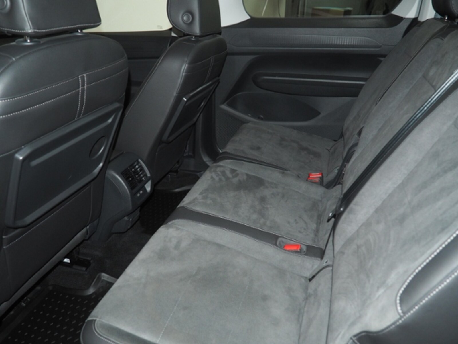 Volkswagen Caddy Maxi – Bild 14
