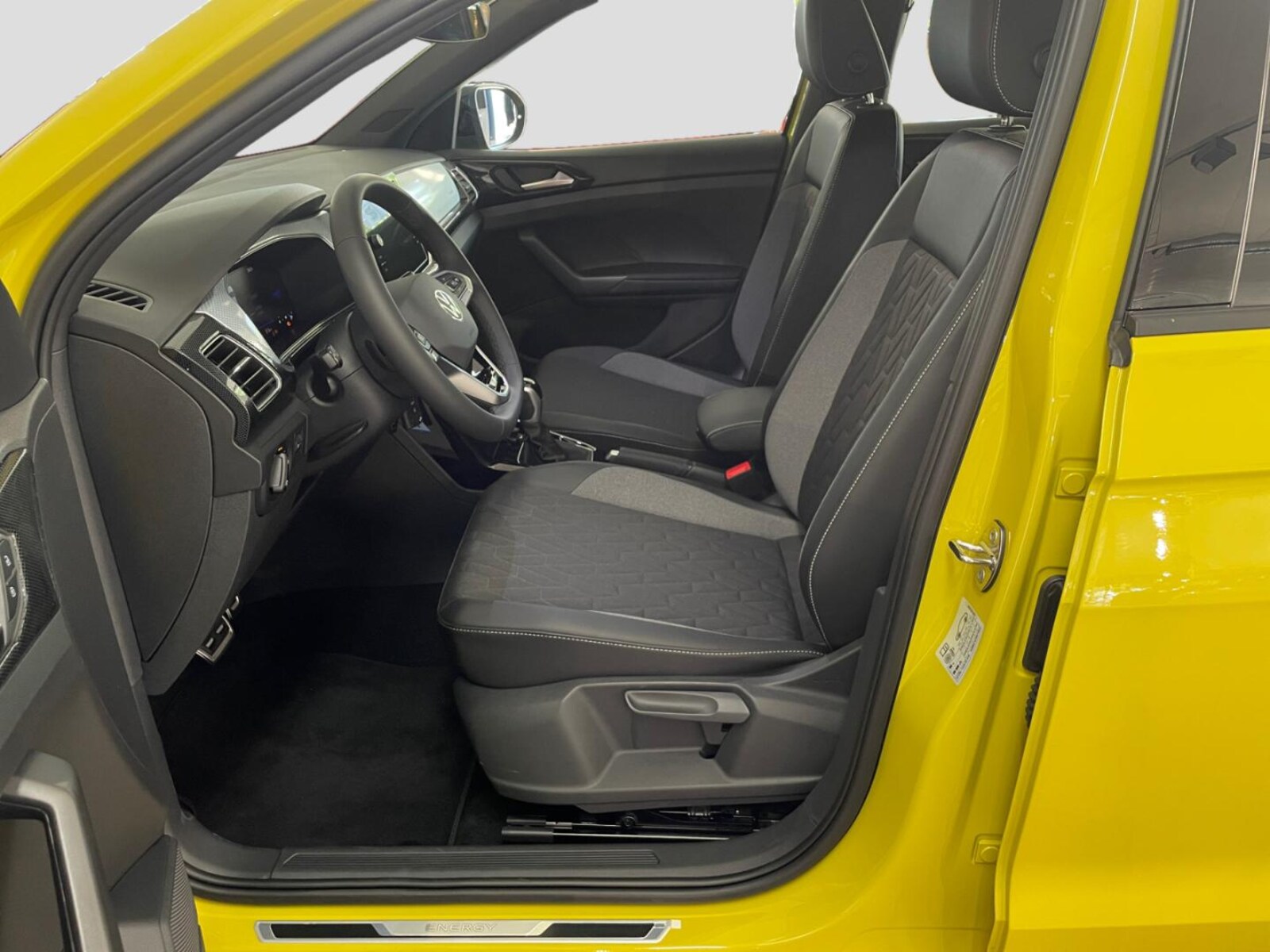Volkswagen T-Cross – Bild 12