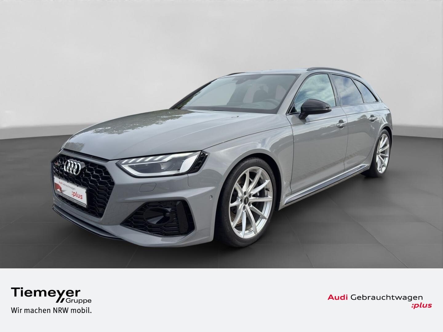 Bild über Audi RS 4 Avant TFSI quattro tiptronic - für weitere Informationen kontaktieren Sie den Audi Partner