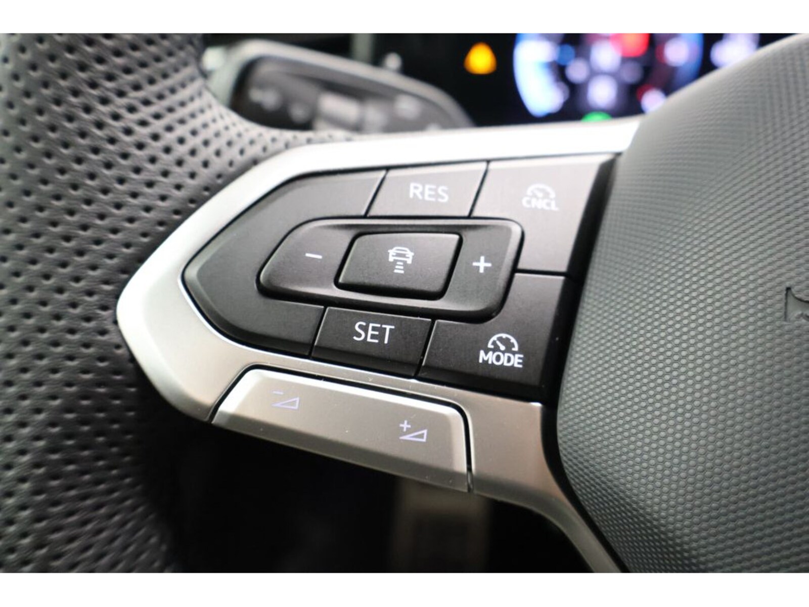 Volkswagen Passat – Bild 17