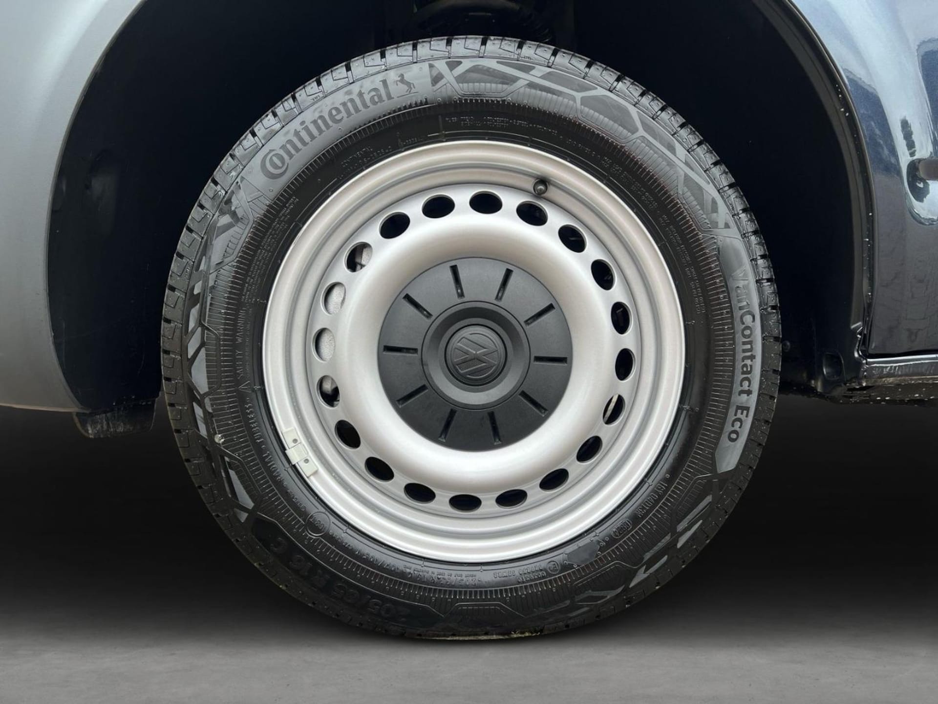 Volkswagen T6.1 Transporter Kasten kurzer Radstand