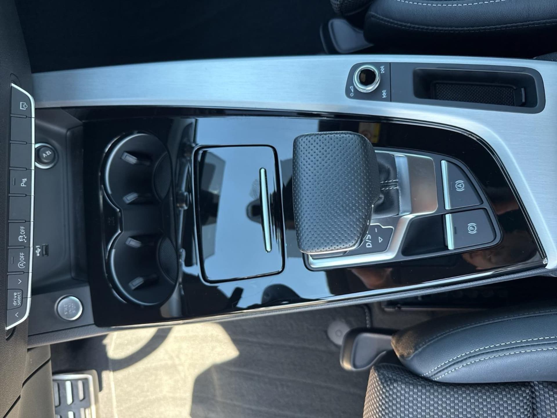 Audi A4 Limousine Advanced