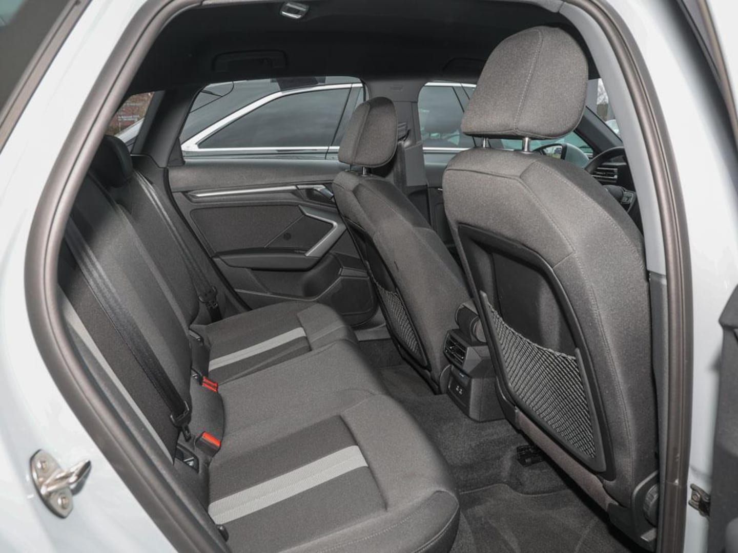 Bild über Audi A3 Sportback advanced 35 TDI S tronic - für weitere Informationen kontaktieren Sie den Audi Partner