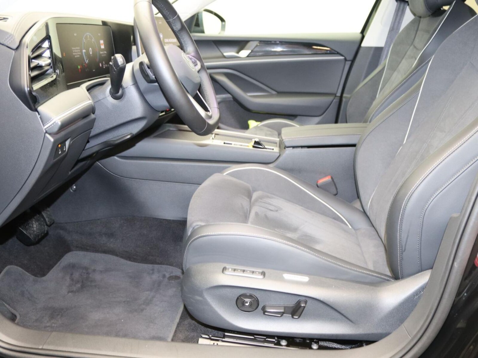 Volkswagen Passat – Bild 14