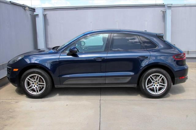 Used 2017 Porsche Macan Base with VIN WP1AA2A53HLB82986 for sale in Sugar Land, TX
