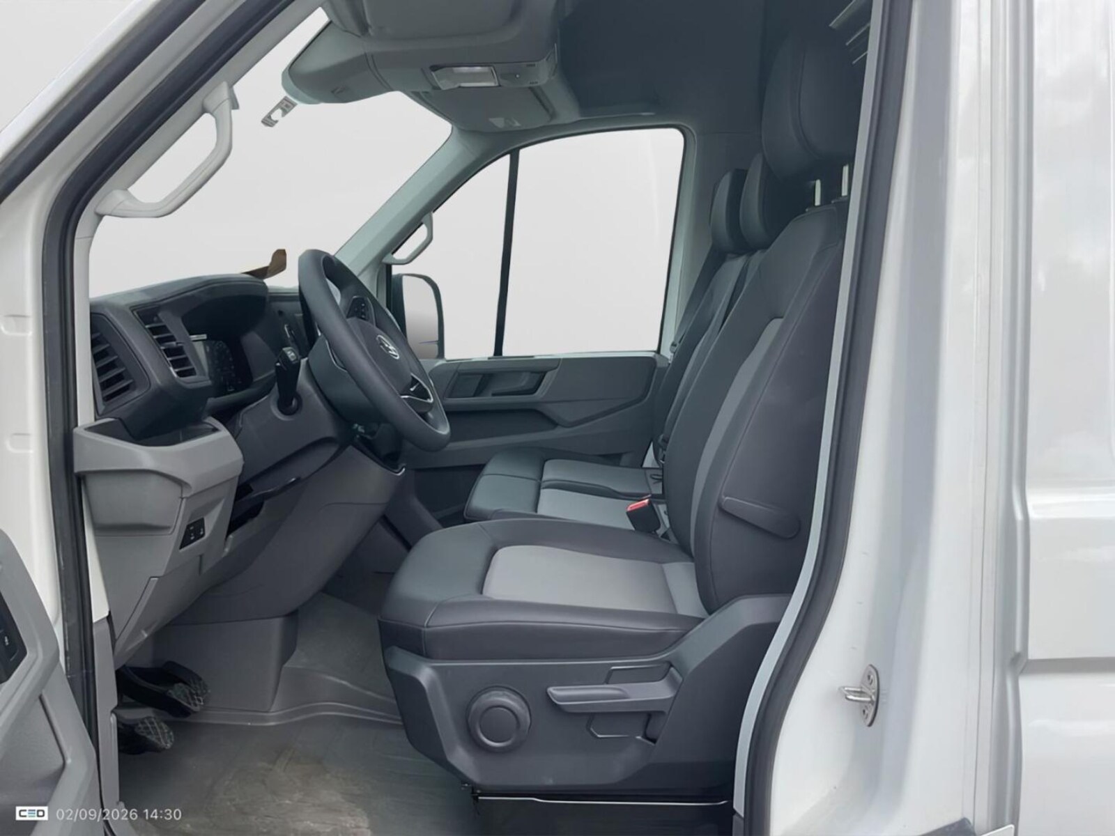 Volkswagen Crafter Kasten mittlerer Radstand – Bild 6