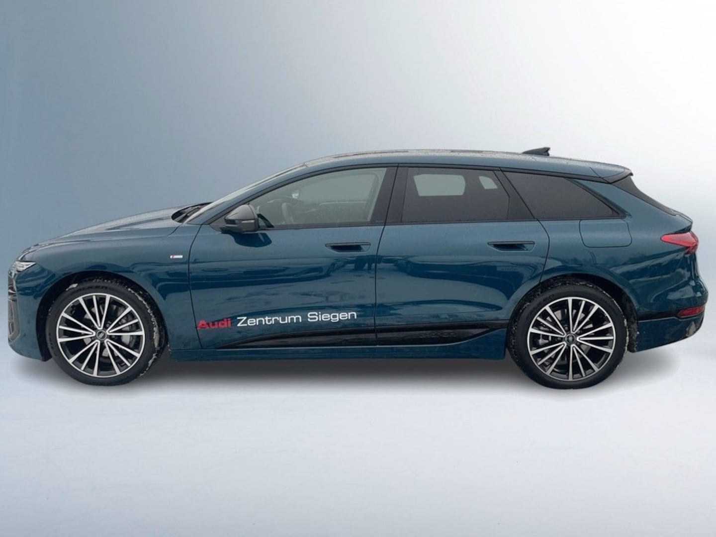 Bild über Audi A6 Avant e-tron e-tron performance - für weitere Informationen kontaktieren Sie den Audi Partner