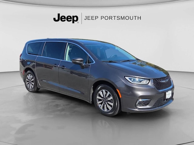 2023 Chrysler Pacifica Hybrid