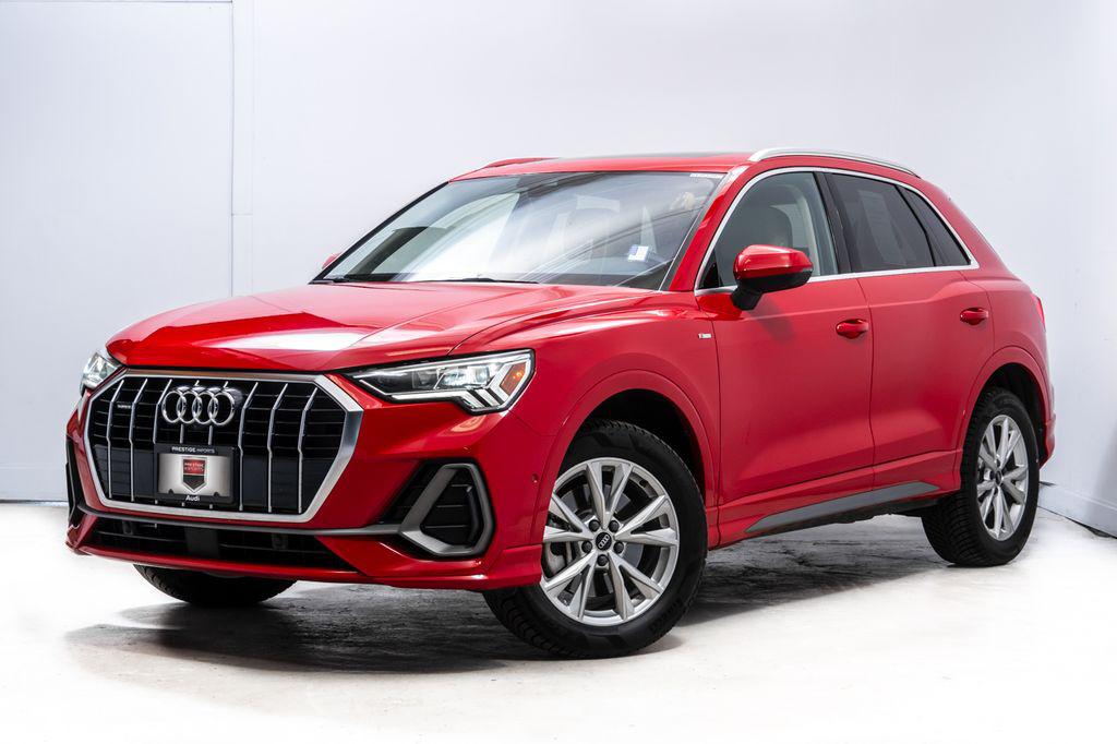 2021 Audi Q3 45 TFSI S Line Premium Plus quattro's photo