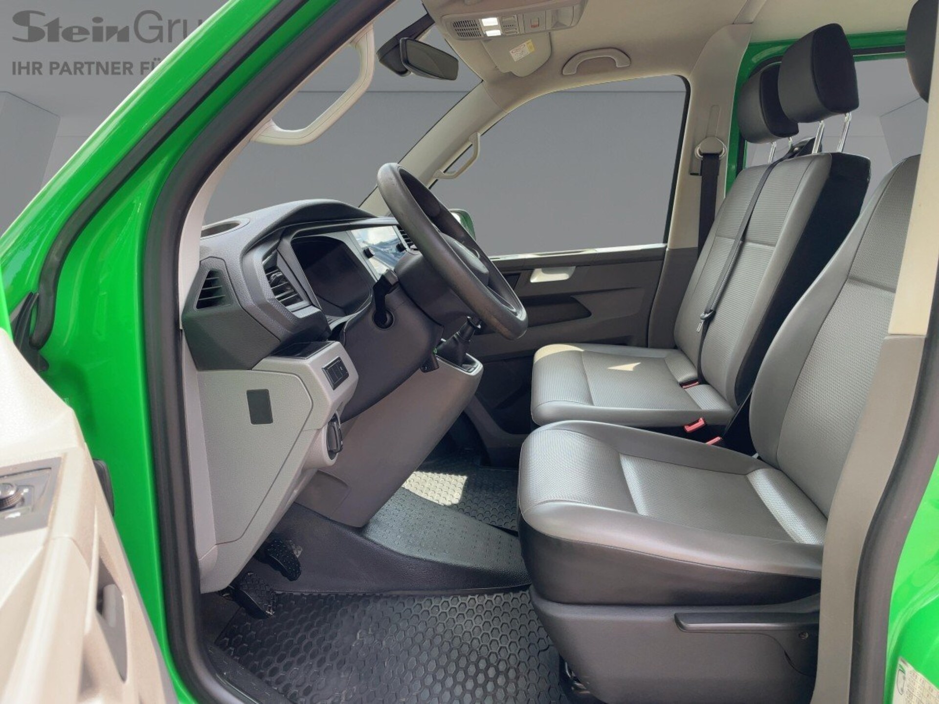 Volkswagen T6.1 Transporter Pritschenwagen Doppelkabine