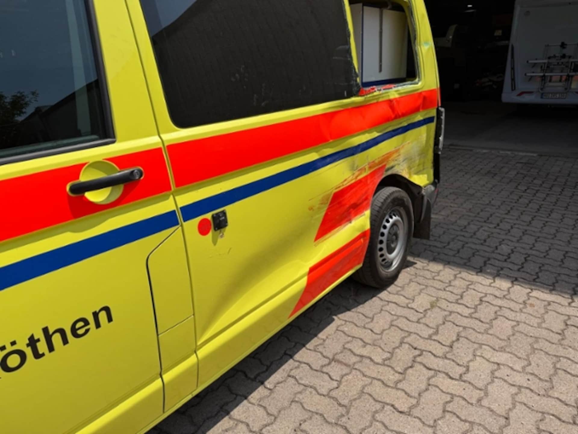 Volkswagen T6 Transporter Kombi kurzer Radstand