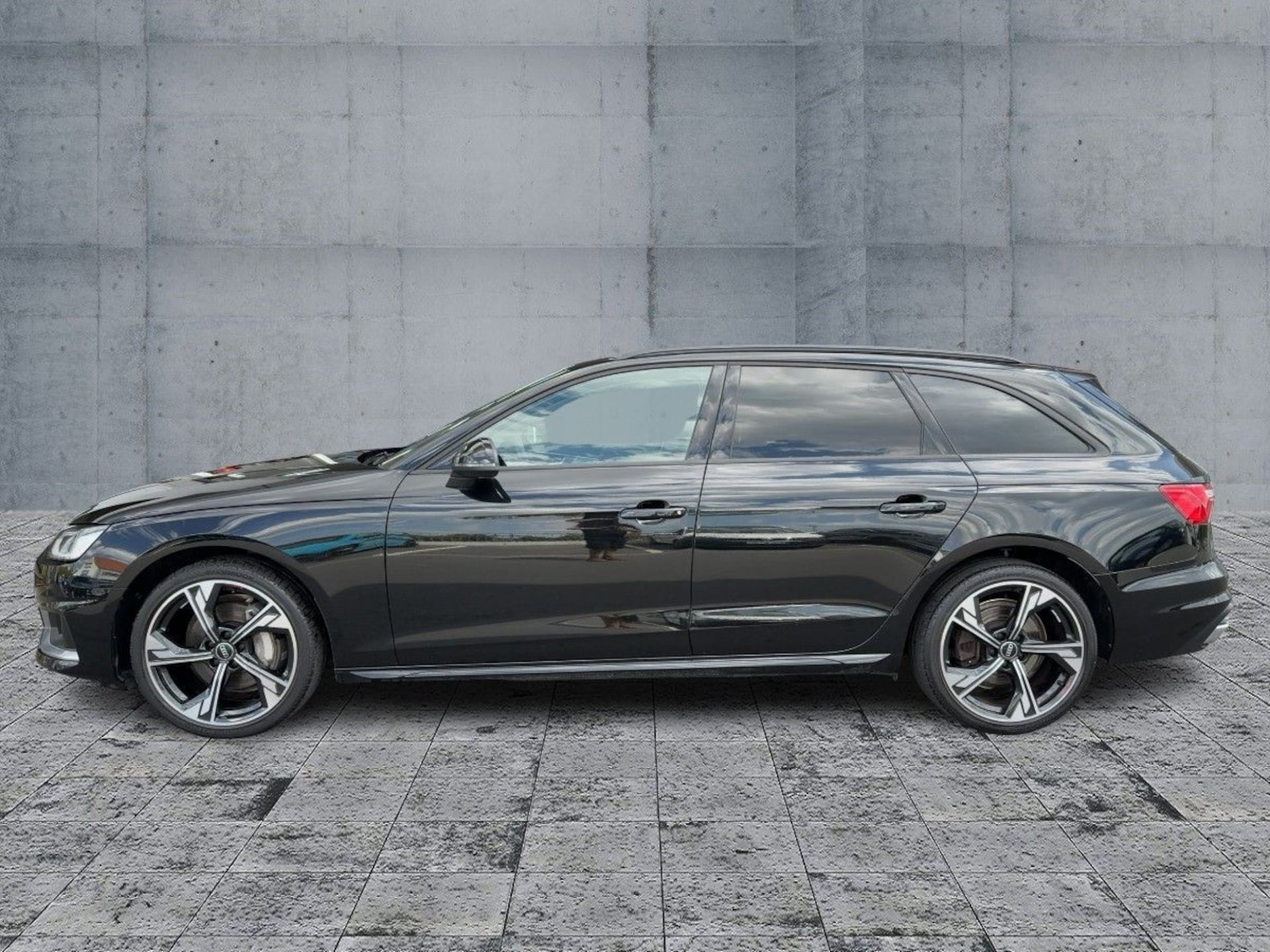 Audi A4 Avant Advanced