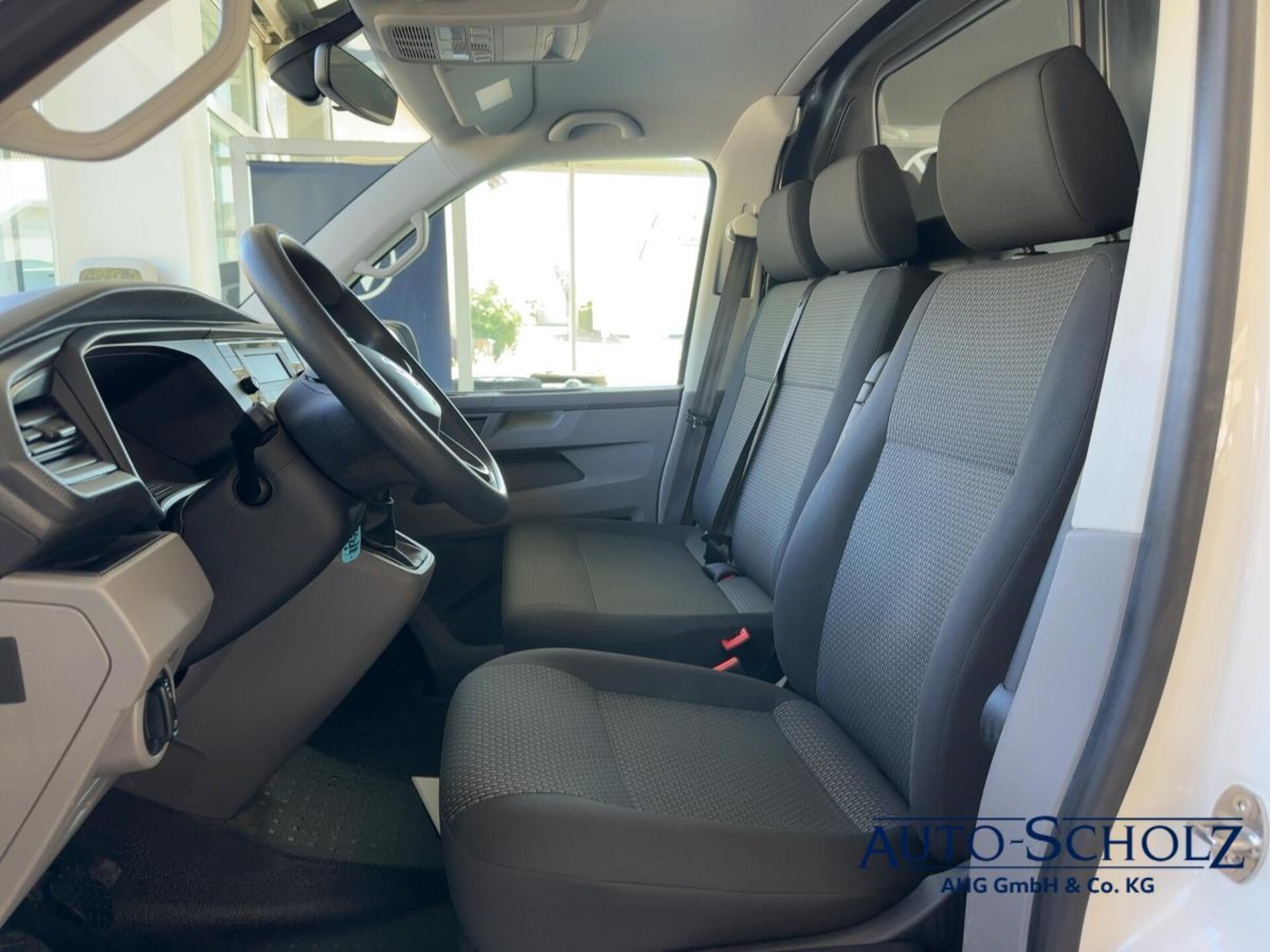 Volkswagen T6.1 Transporter Kasten kurzer Radstand