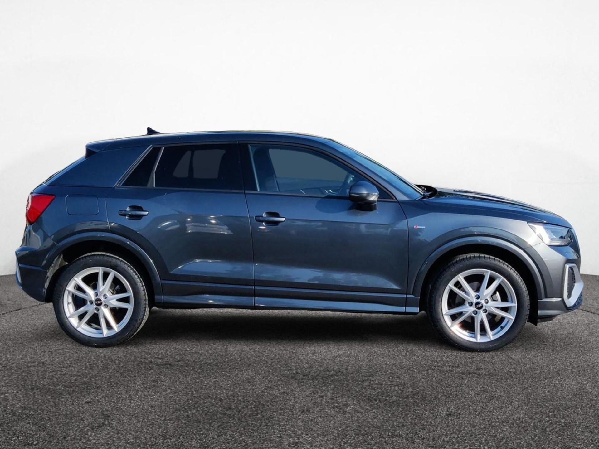 Audi Q2 S line