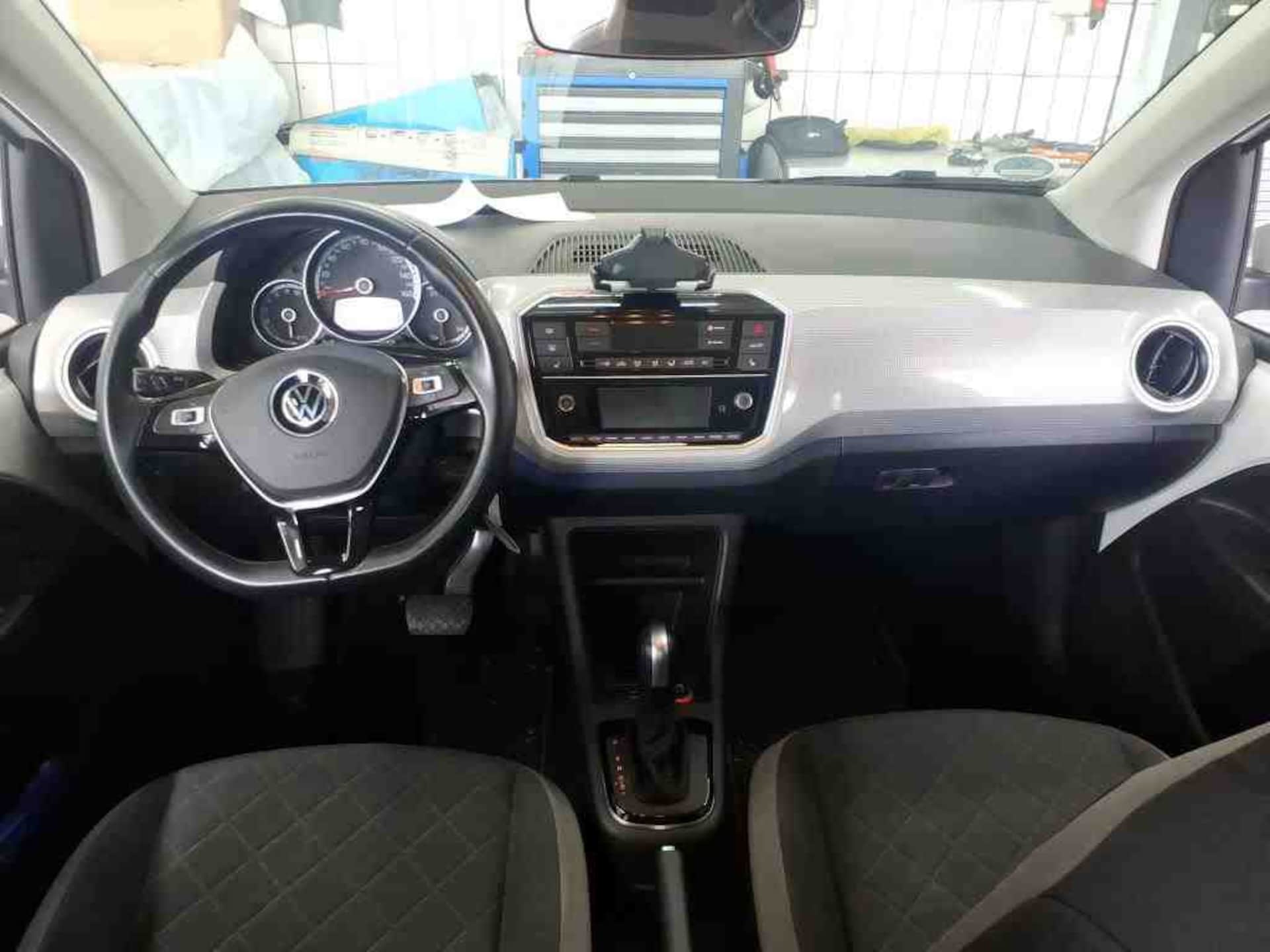 Volkswagen e-up! Style "Plus"