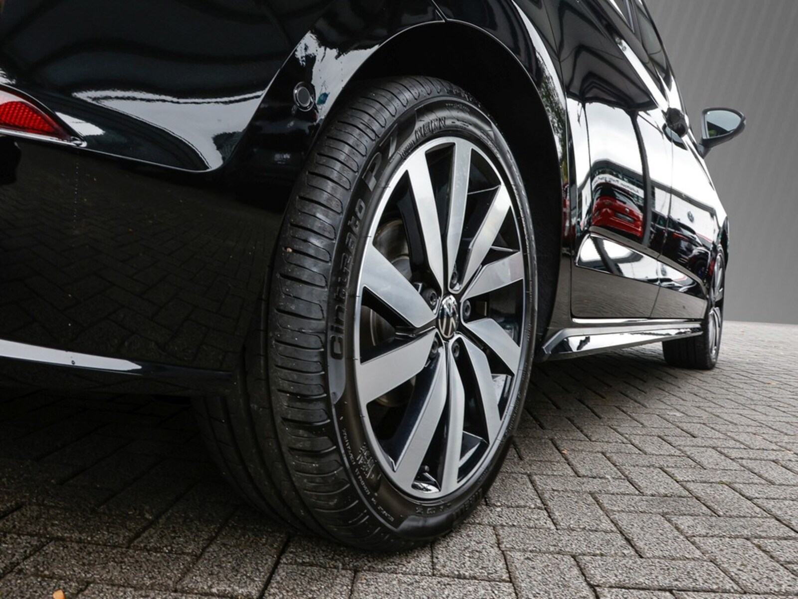 Volkswagen Touran – Bild 5