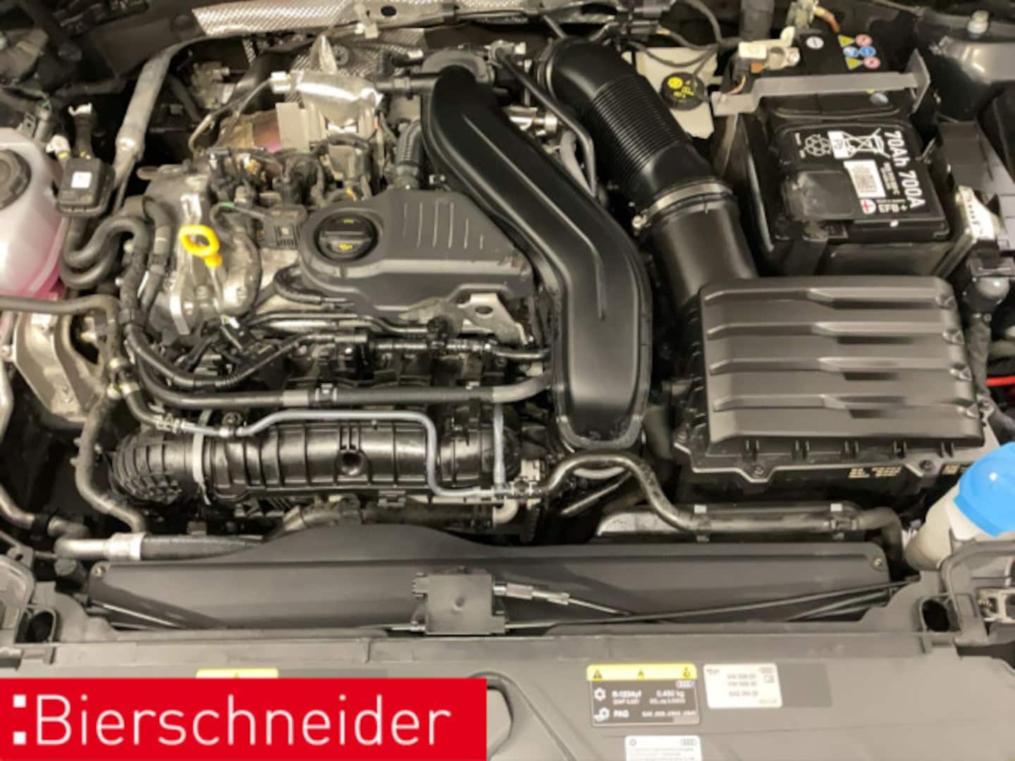 Bild über Audi Q2 advanced 35 TFSI S tronic - für weitere Informationen kontaktieren Sie den Audi Partner