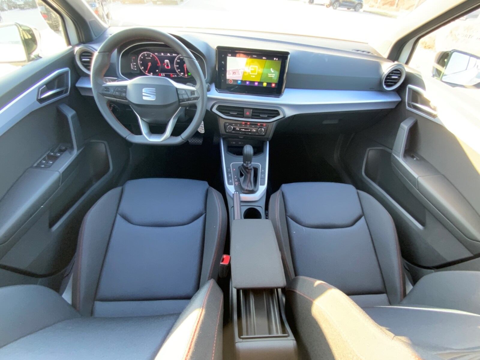 SEAT Arona – Bild 12