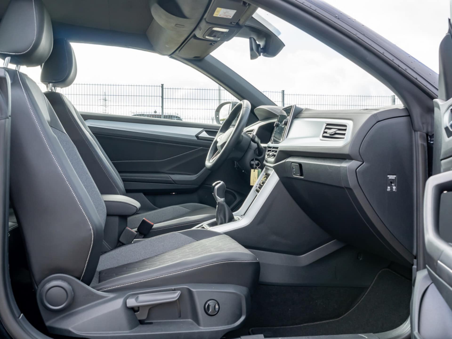 Volkswagen T-Roc Cabriolet Style