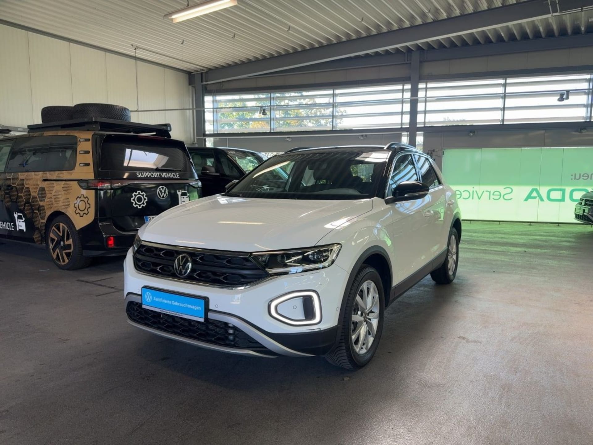 Volkswagen T-Roc Life