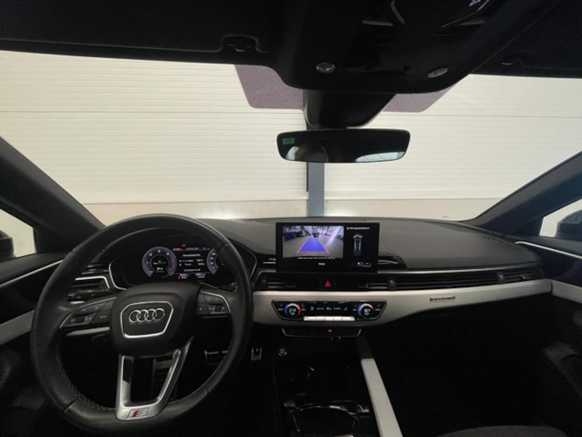Audi A4 Avant S line