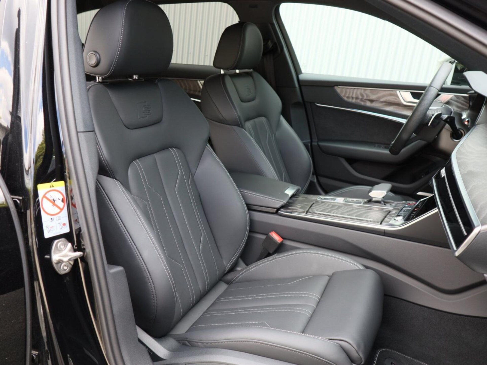 Audi S6 Avant