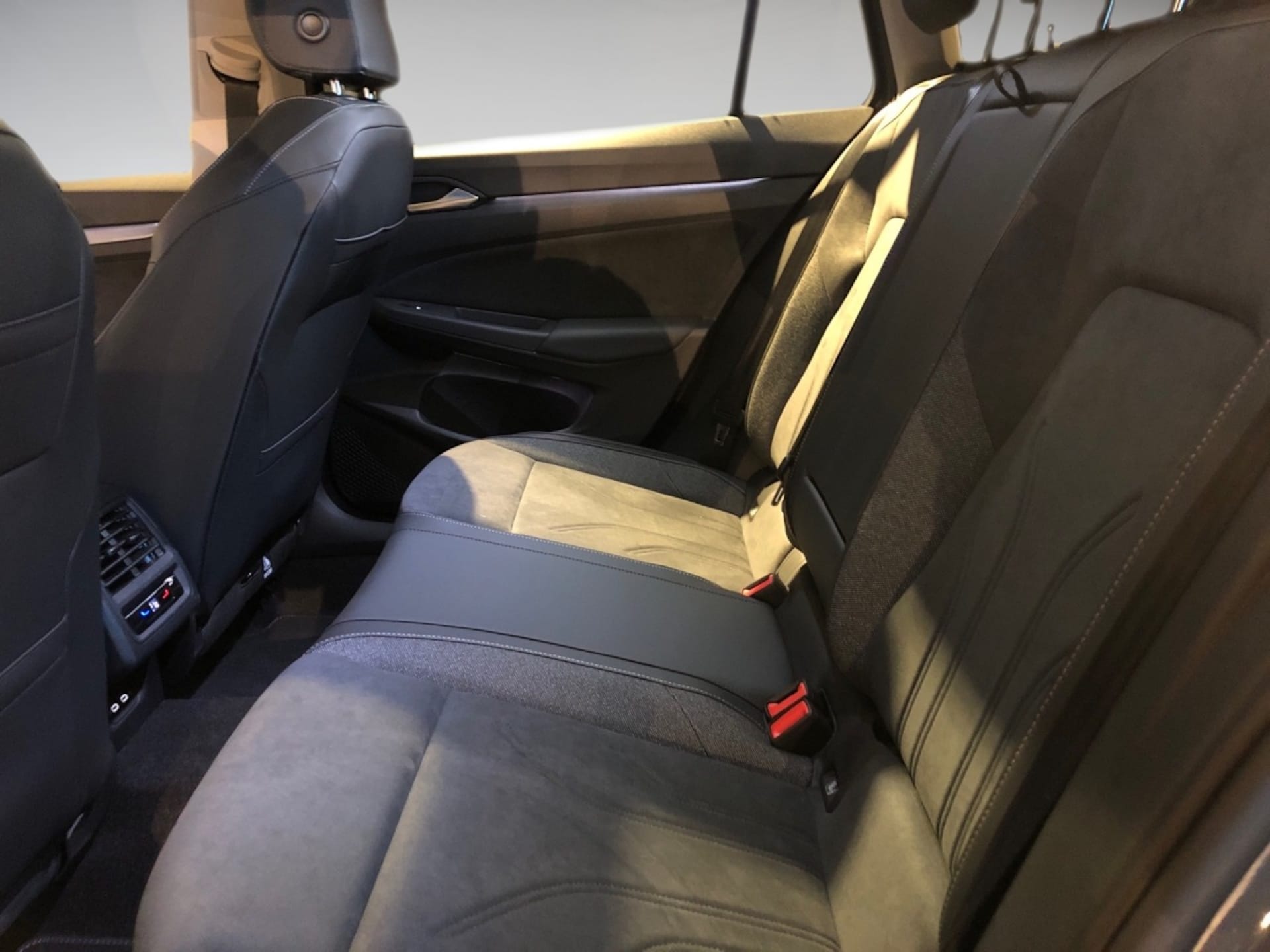 Volkswagen Golf Variant Style