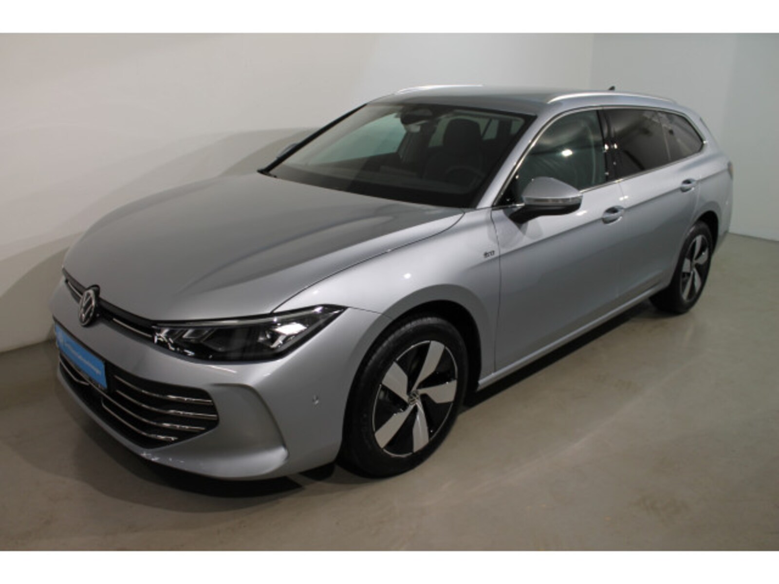 Volkswagen Passat – Bild 2
