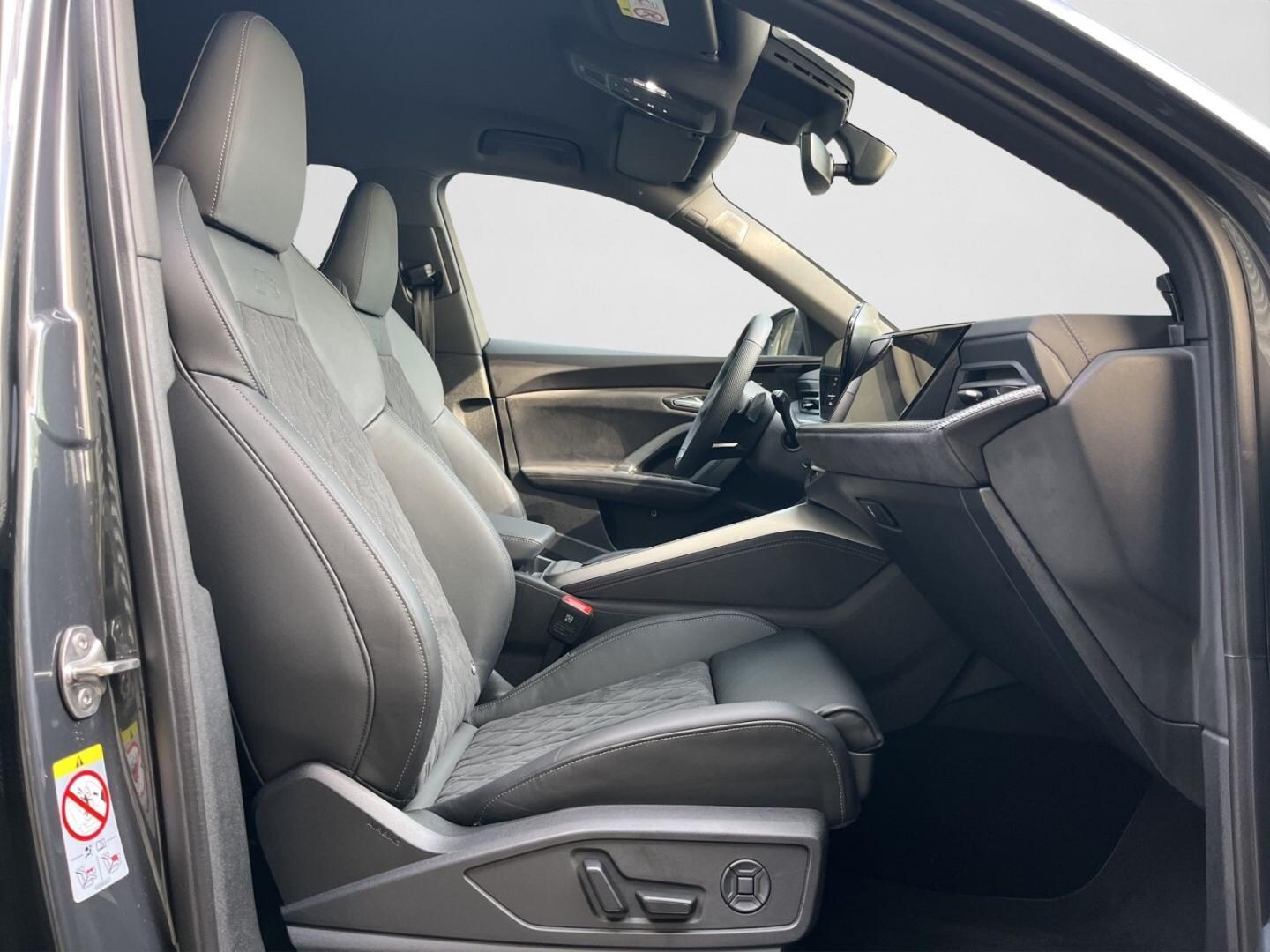 Bild über Audi Q5 Sportback TDI quattro 150 kW S tronic - für weitere Informationen kontaktieren Sie den Audi Partner