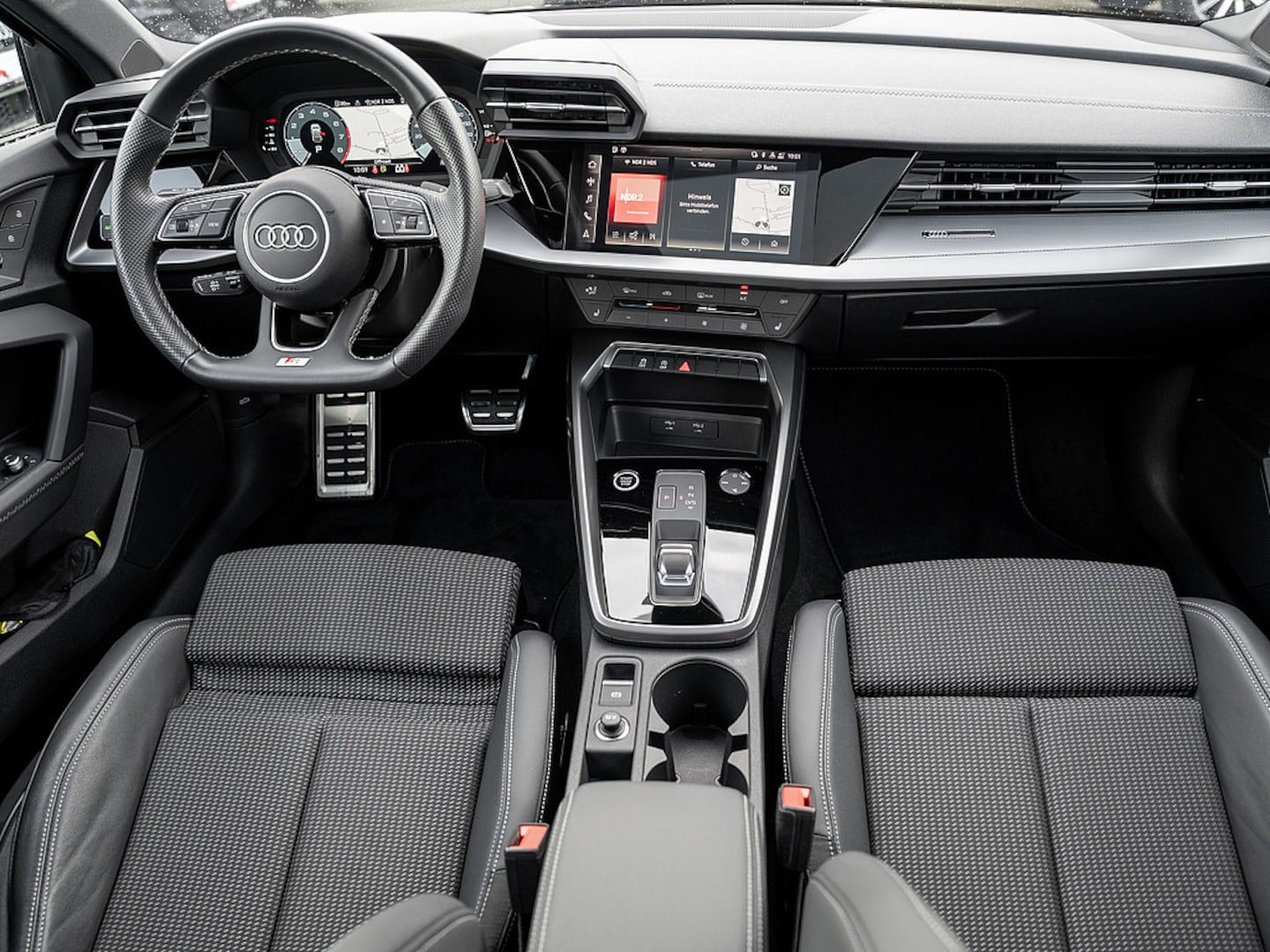 Bild über Audi A3 Sportback advanced 35 TFSI S tronic - für weitere Informationen kontaktieren Sie den Audi Partner
