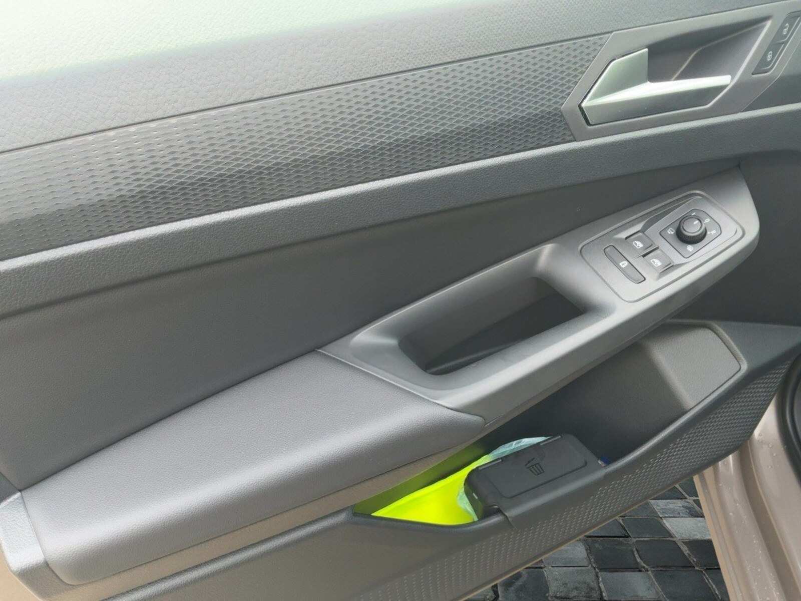 Volkswagen Caddy Kombi – Bild 16