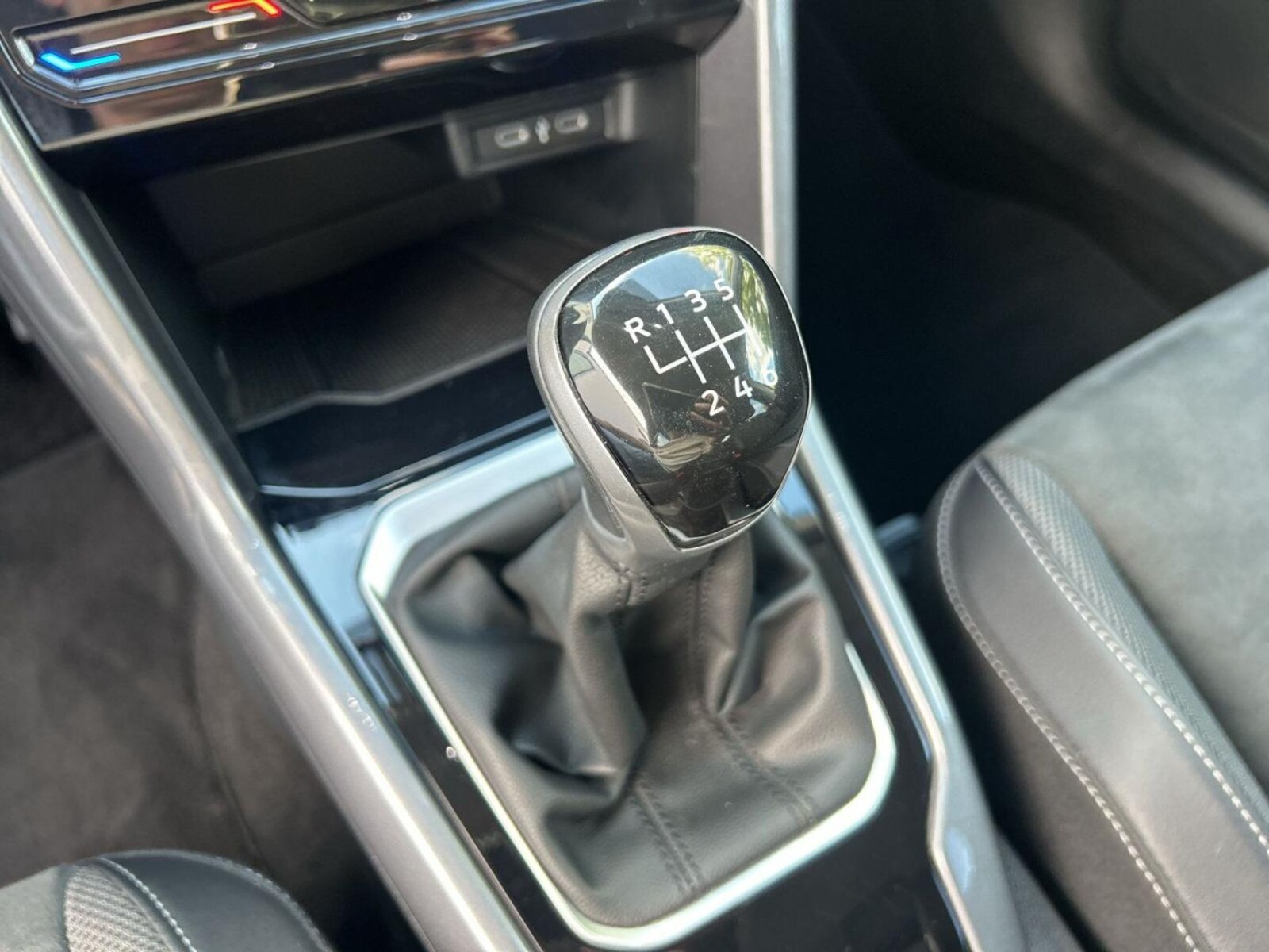 Volkswagen T-Roc – Bild 15