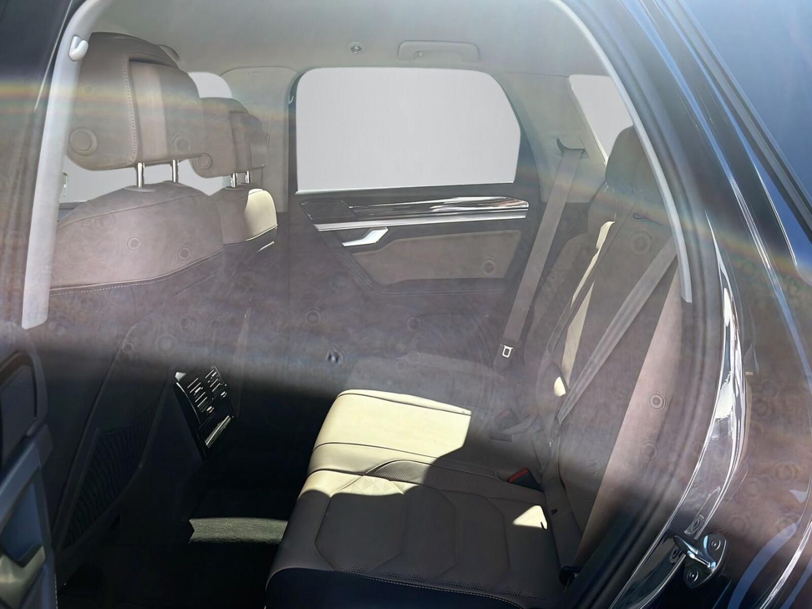 Volkswagen Touareg – Bild 10